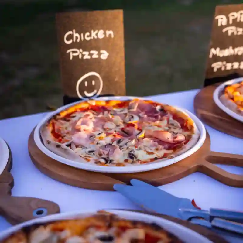 Pizza with labels